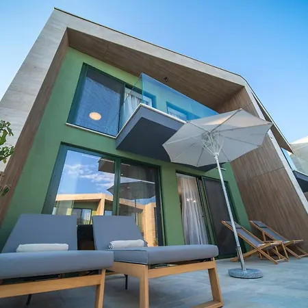 Hvd Reina Del Mar - Premium Service & Free Parking Отель 5*