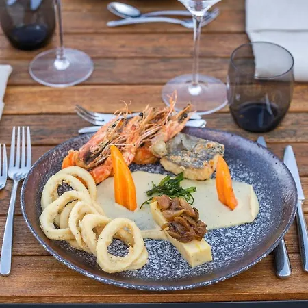 Hvd Reina Del Mar - Premium Service & Free Parking Отель