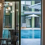 Hvd Reina Del Mar - Premium Service & Free Parking فندق 5*