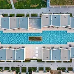 Hvd Reina Del Mar - Premium Service & Free Parking فندق ابزور