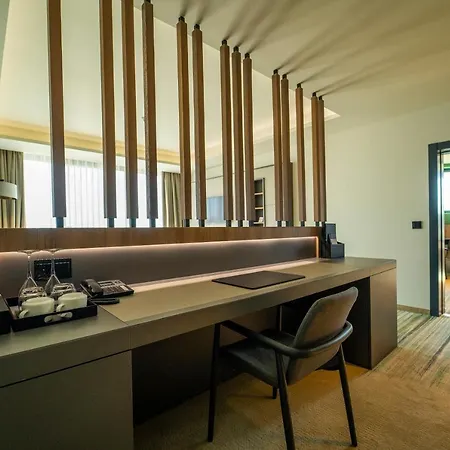 Hvd Reina Del Mar - Premium Service & Free Parking 5*