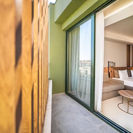 Hvd Reina Del Mar - Premium Service&free Parking Obzor