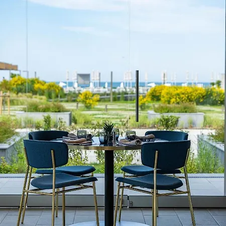 Hvd Reina Del Mar - Premium Service & Free Parking 5* Obzor