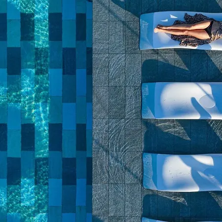 Otel Hvd Reina Del Mar - Premium Service & Free Parking