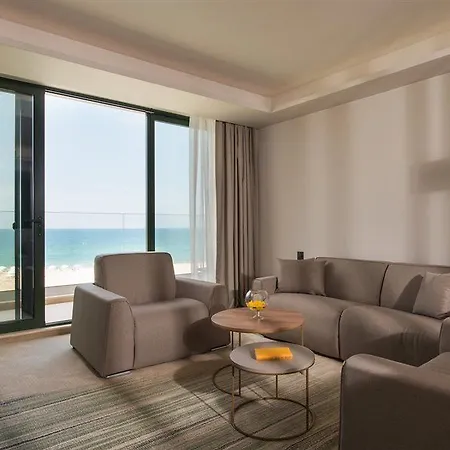 Hvd Reina Del Mar - Premium Service & Free Parking