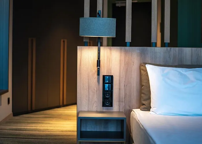 Hvd Reina Del Mar - Premium Service & Free Parking Hotel