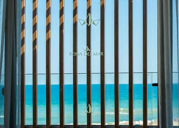 Hvd Reina Del Mar - Premium Service & Free Parking 5* אובזור