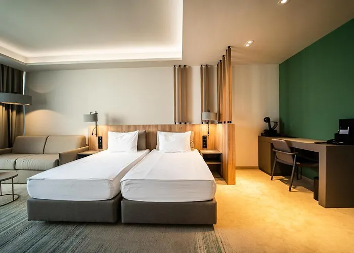 Hvd Reina Del Mar - Premium Service & Free Parking Obzor