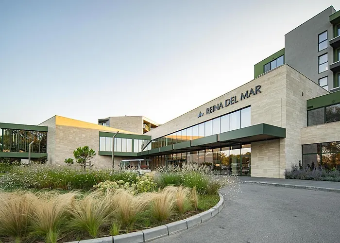 Hvd Reina Del Mar - Premium Service & Free Parking Обзор